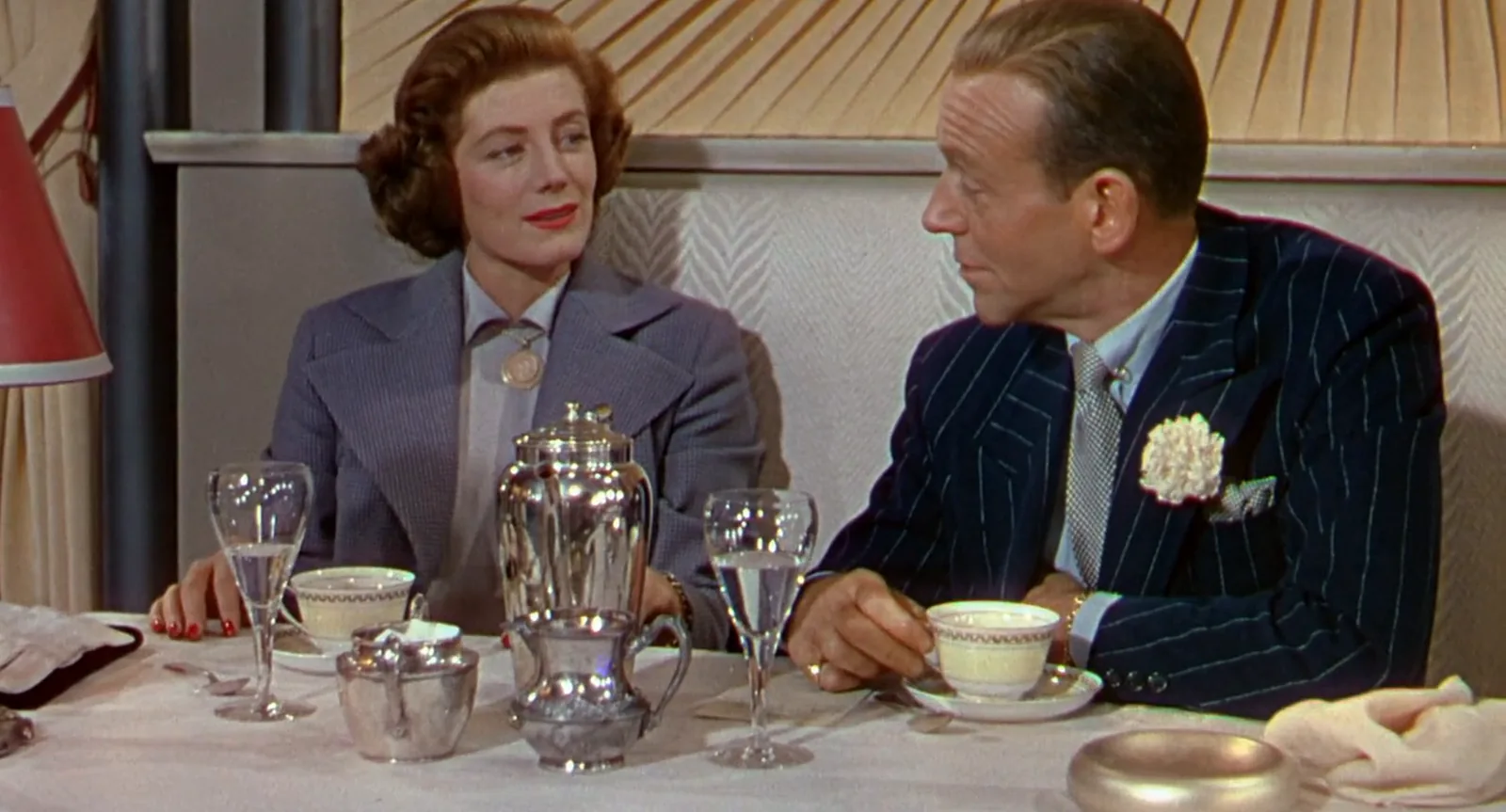 Restaurant scene from Royal Wedding (1951)